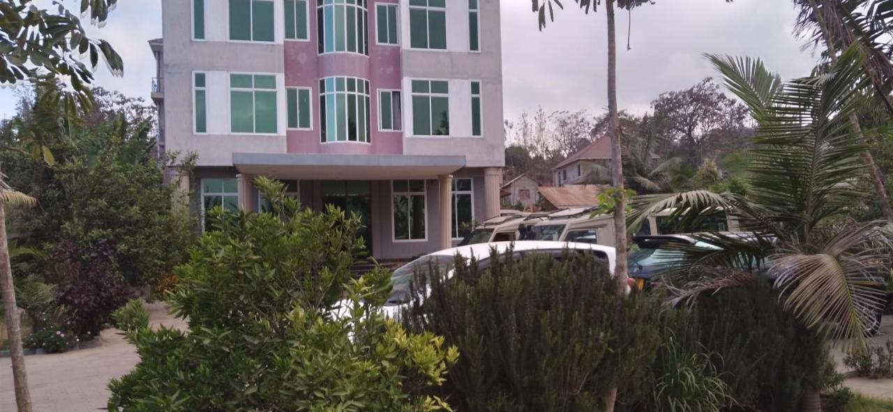 Elanacha Hotel Arusha Exterior photo