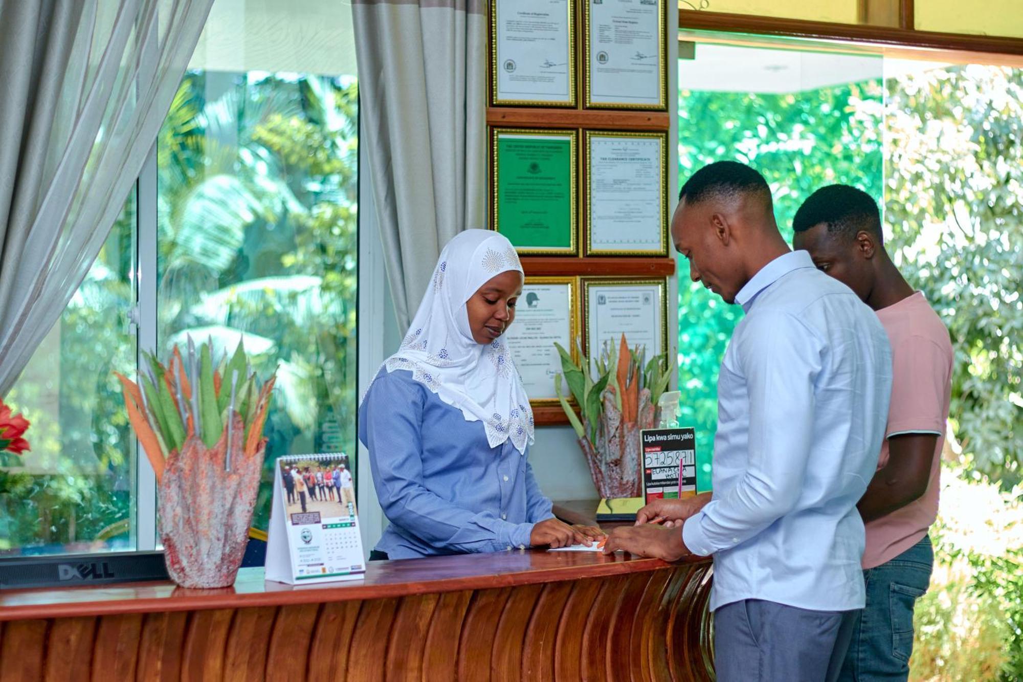Elanacha Hotel Arusha Exterior photo