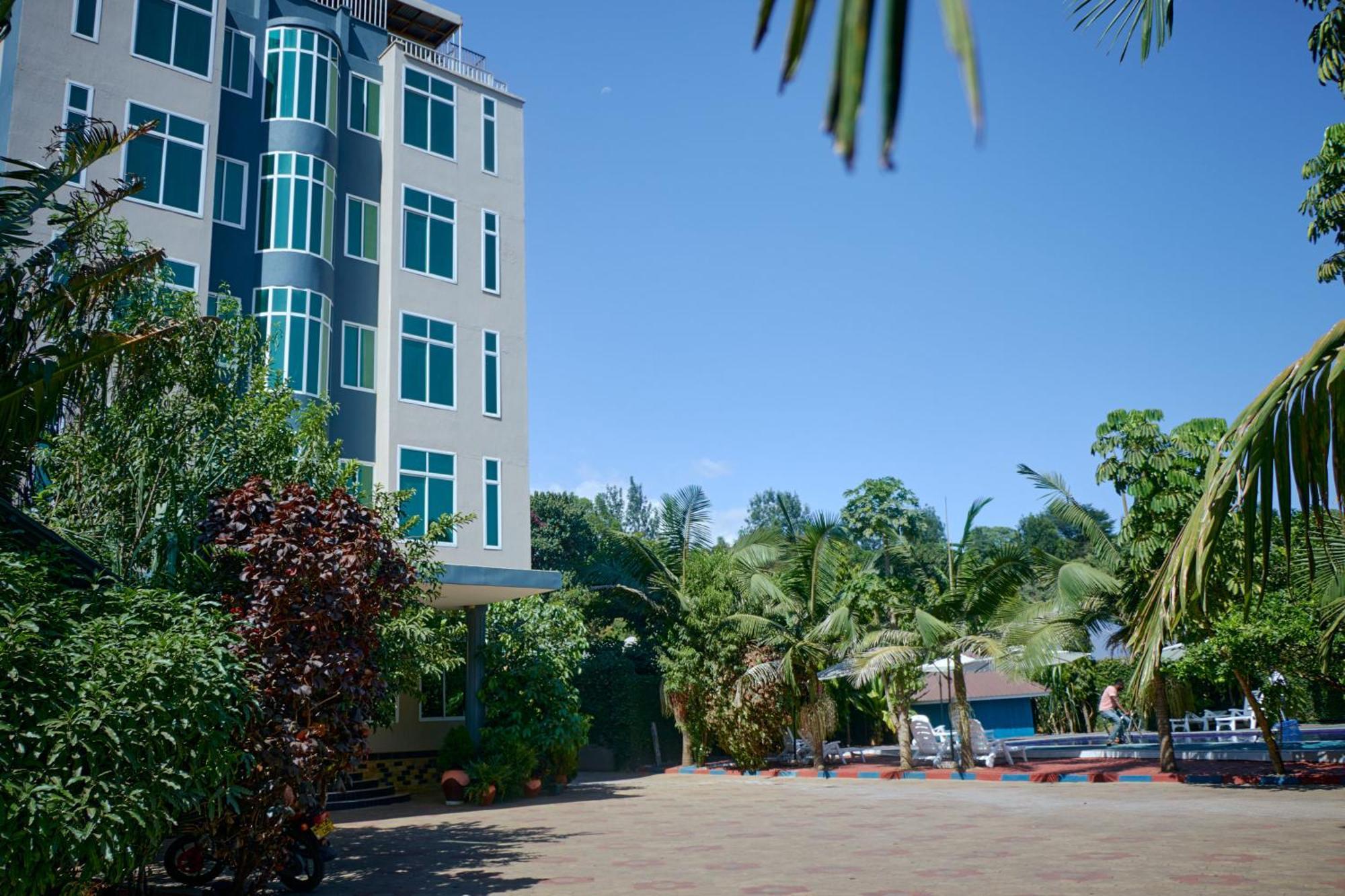 Elanacha Hotel Arusha Exterior photo